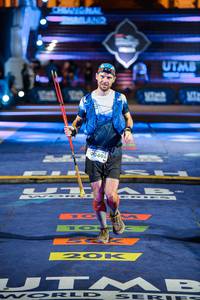 BIB: 9049
                            <button type="button" onclick="openModal(22750707)" class="btn btn-primary btn-sm float-right btn-popup" data-toggle="modal" data-target=".modal-high-quality">
                        <i class="fas fa-shopping-cart"></i> Add to Cart
                    </button>
                                            <button type="button" onclick="isThisMe(22750707, true)" class="btn btn-success btn-sm float-right btn-popup btn-isme hidden" data-toggle="tooltip" data-placement="bottom" title="นี่คือรูปของคุณใช่ไหม คลิกที่นี่เพื่อเอาเข้าอัลบั้ม">
                        <i class="fas fa-plus"></i> Add to album
                    </button>
                    <button type="button" onclick="isThisMe(22750707, false)" class="btn btn-warning btn-sm float-right btn-popup btn-isnotme hidden">
                        <i class="fas fa-ban"></i> Remove from album
                    </button>